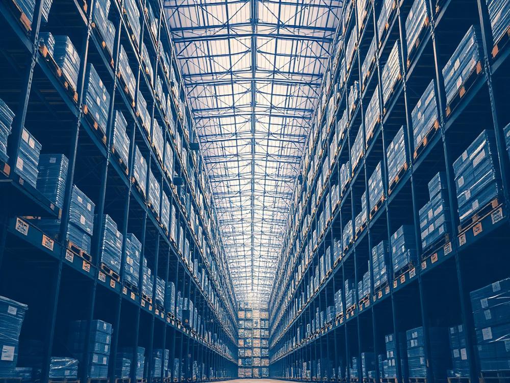 Hochregallager — Logistikzentrum bei Hannover